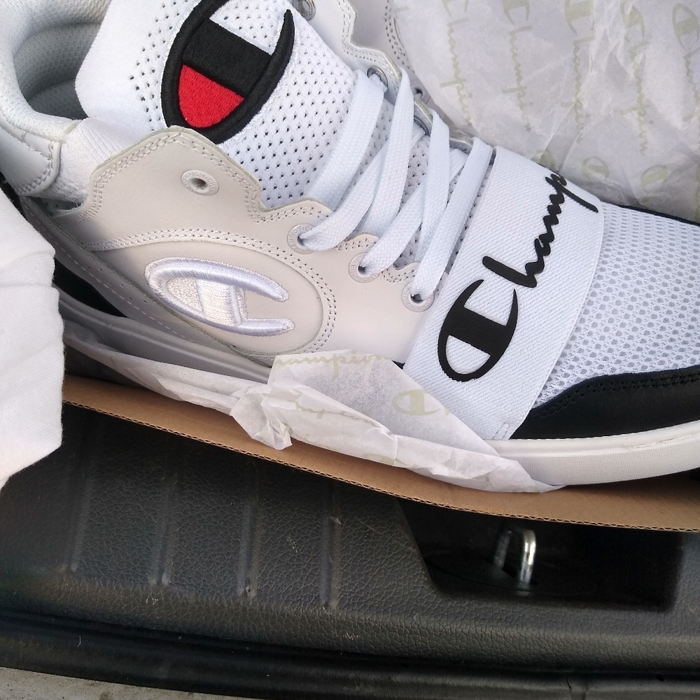 Brand new size 10 champion - Picture 2 of 2